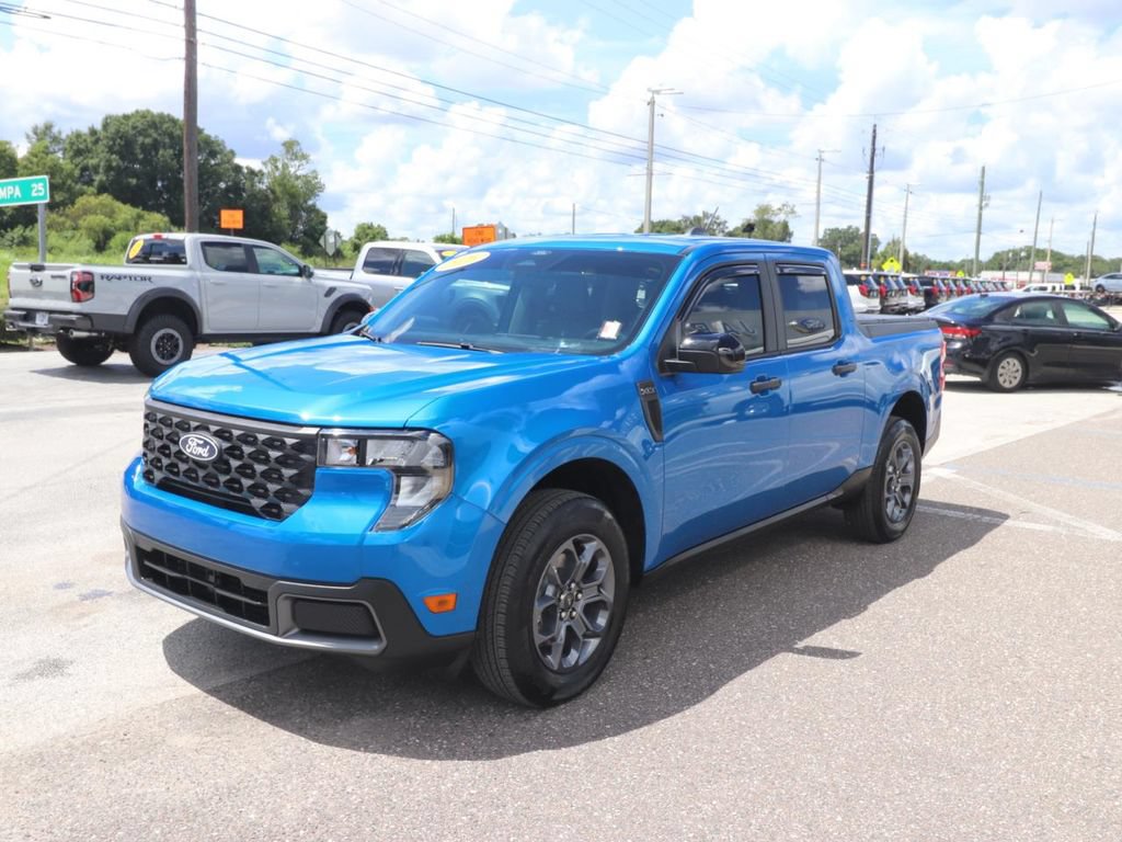 Certified 2026 Ford Maverick XLT w/ XLT Luxury Package FWD image 5