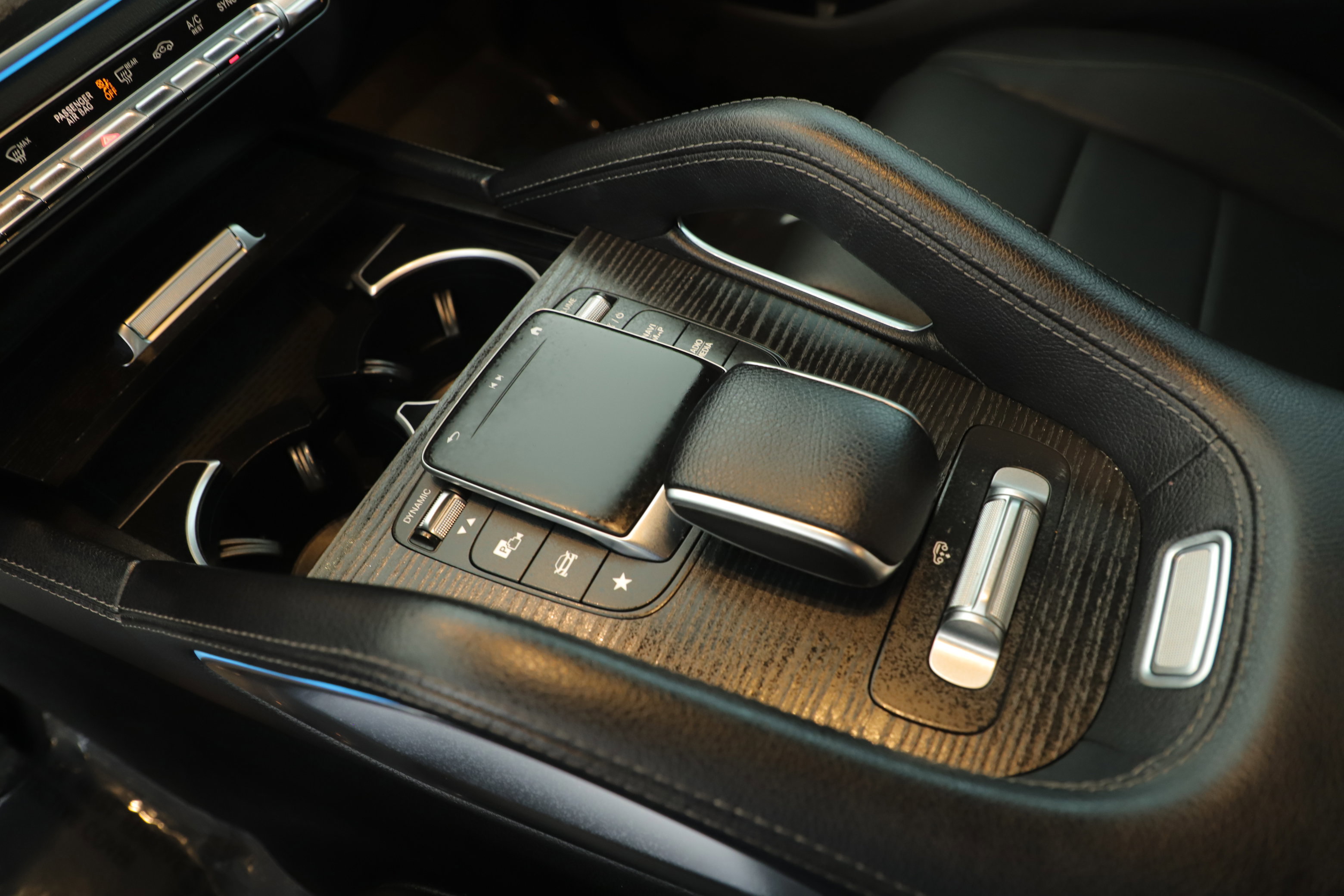 Used 2022 Mercedes-Benz GLS 450 4MATIC image 17