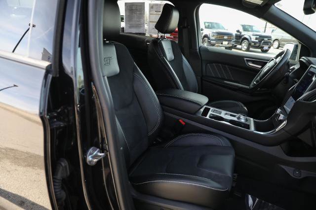 Certified 2023 Ford Edge ST image 34