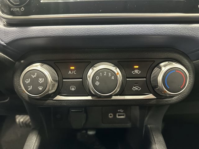 Used 2024 Nissan Versa SV FWD image 21