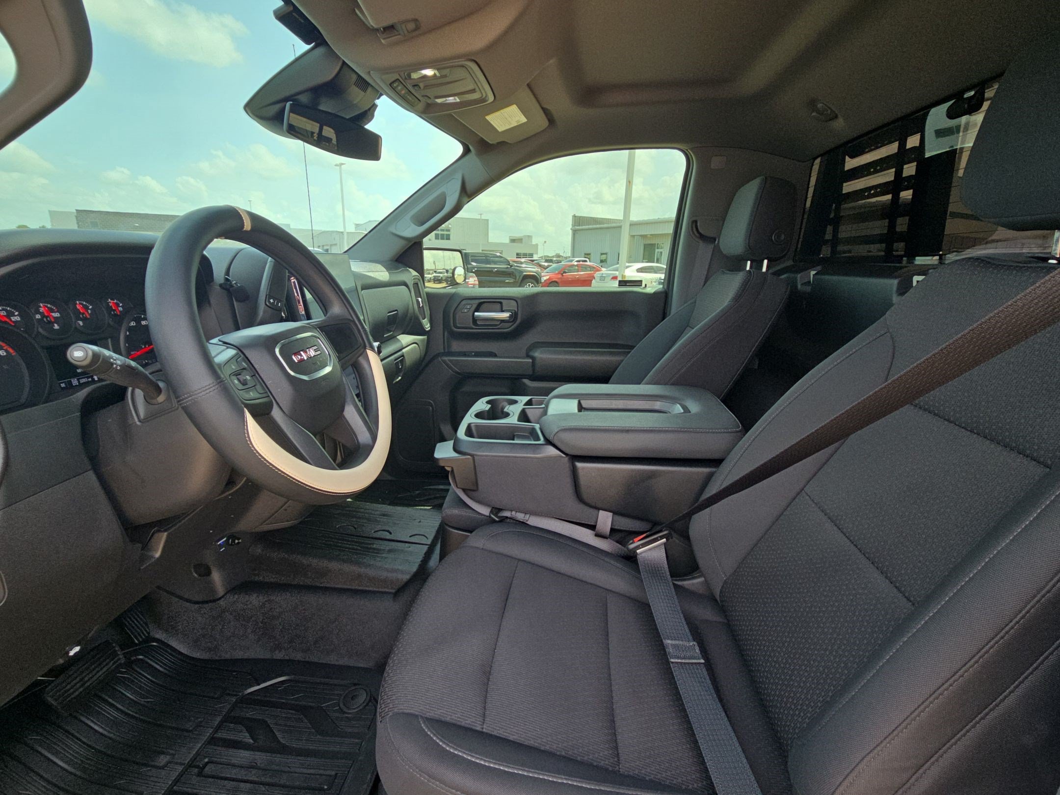 Used 2026 GMC Sierra 1500 Pro w/ Pro Value Package AWD/4WD image 17