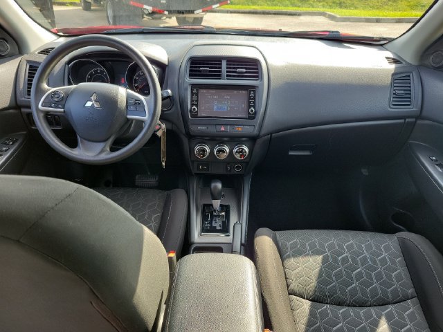 Used 2023 Mitsubishi Outlander Sport AWD image 16