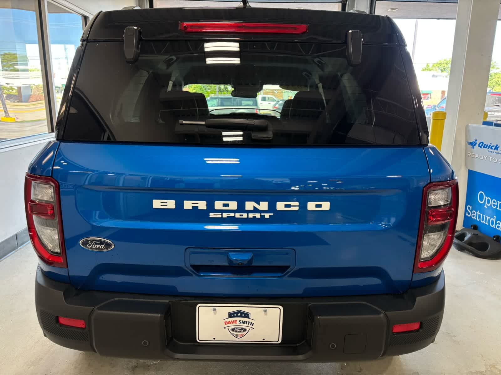 Certified 2025 Ford Bronco Sport Outer Banks w/ Outer Banks Tech Package+ AWD/4WD image 8