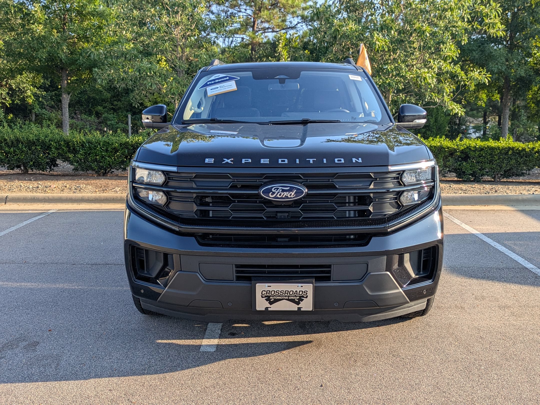 Certified 2025 Ford Expedition Active AWD/4WD image 9