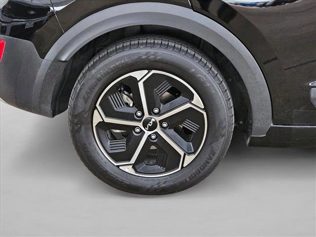 Used 2023 Kia Niro EX w/ EX Cold Weather Package image 24