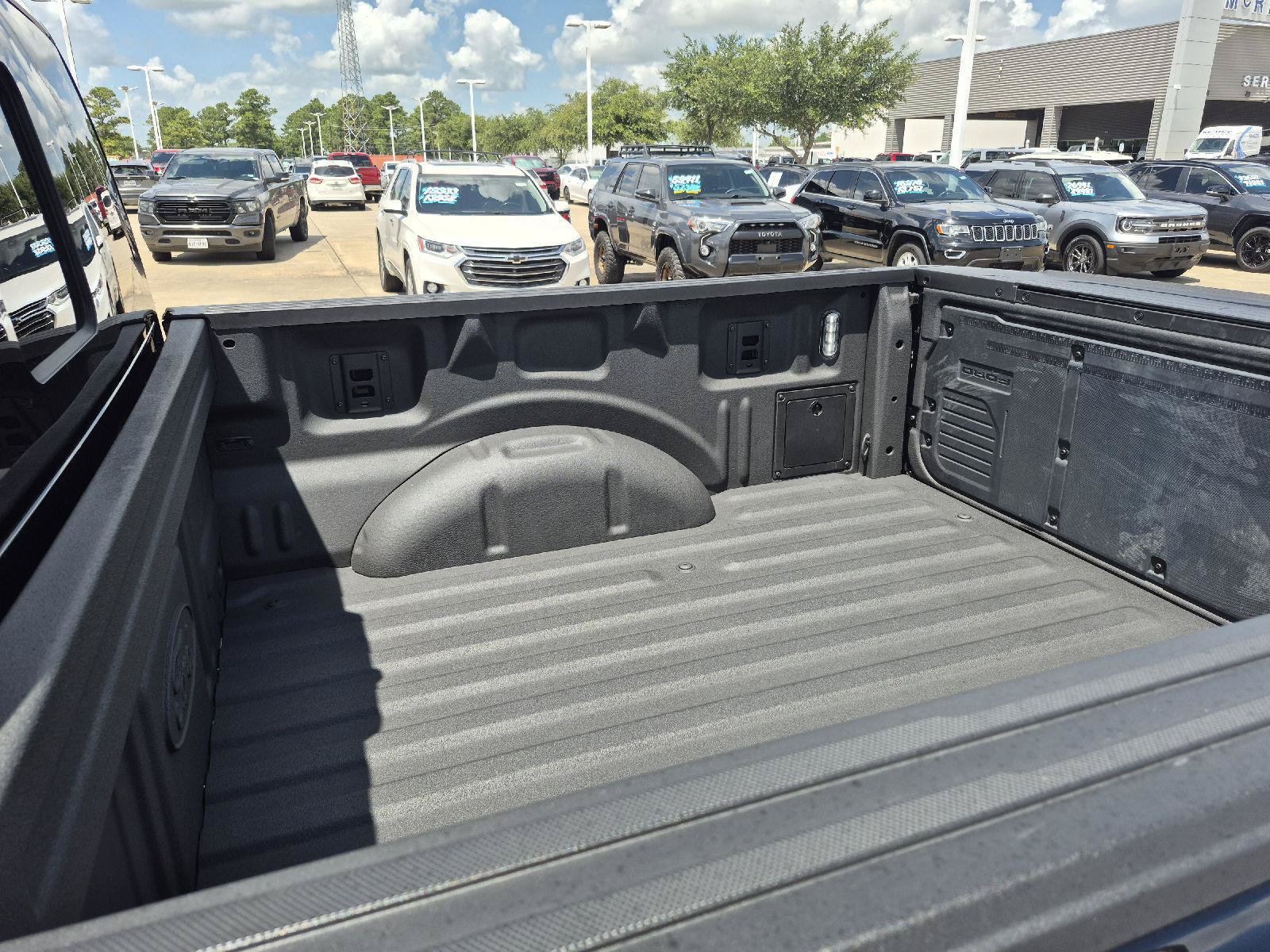 Certified 2025 Ford F150 Raptor AWD/4WD image 14