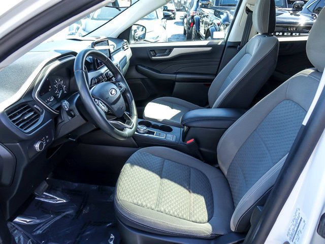 Certified 2022 Ford Escape SE w/ SE Sport Appearance Package FWD image 13