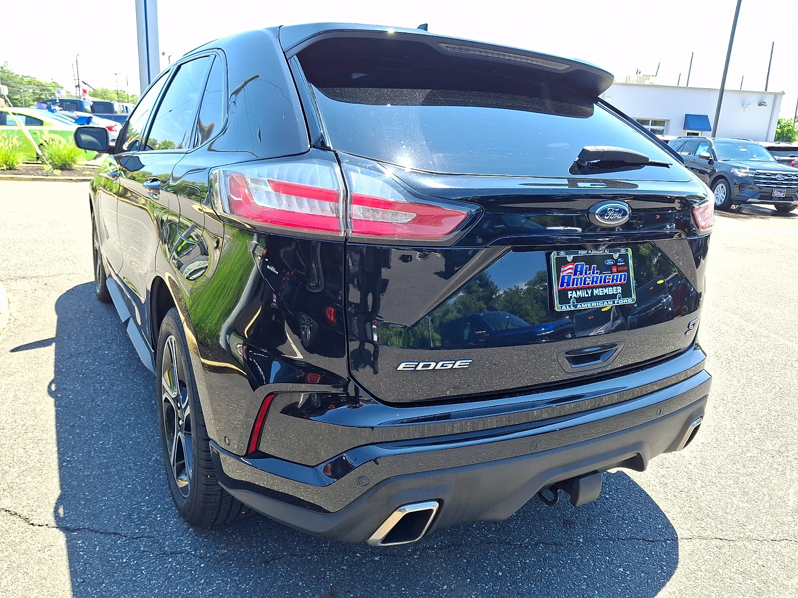 Certified 2019 Ford Edge ST w/ Equipment Group 401A AWD/4WD image 8