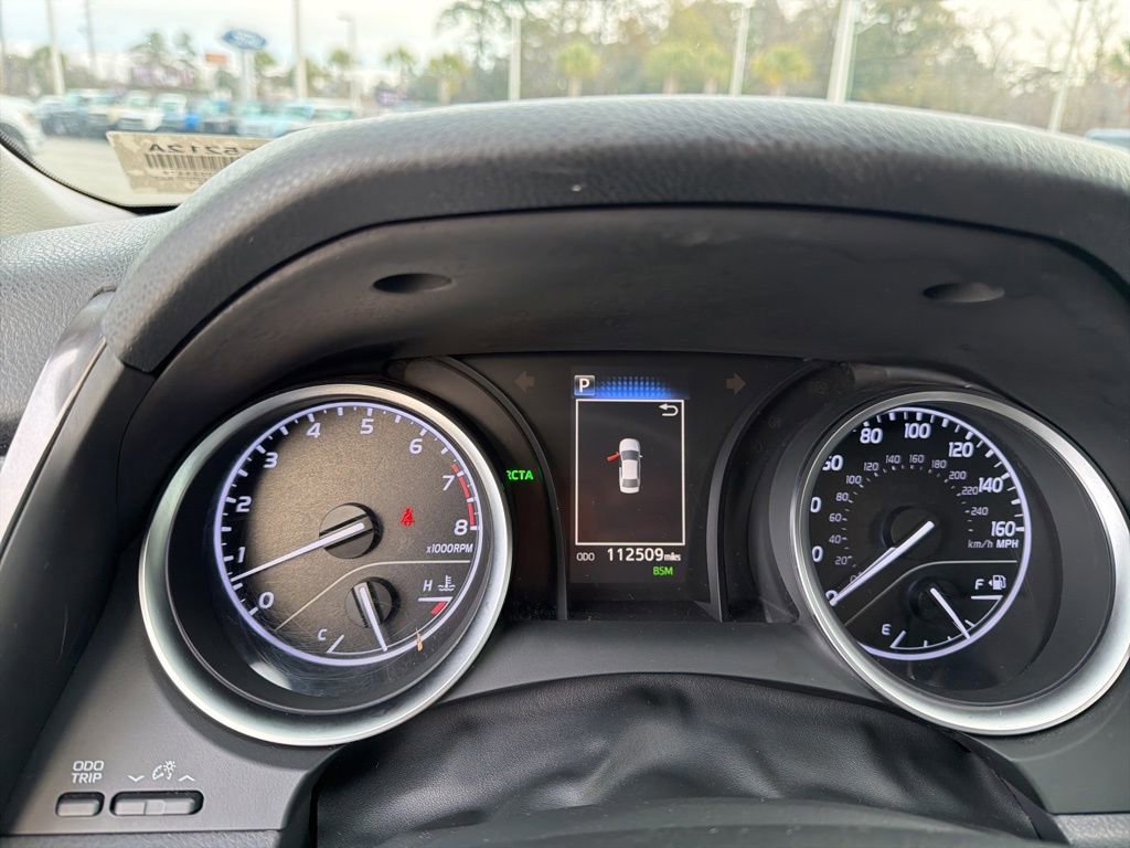 Used 2018 Toyota Camry SE image 18