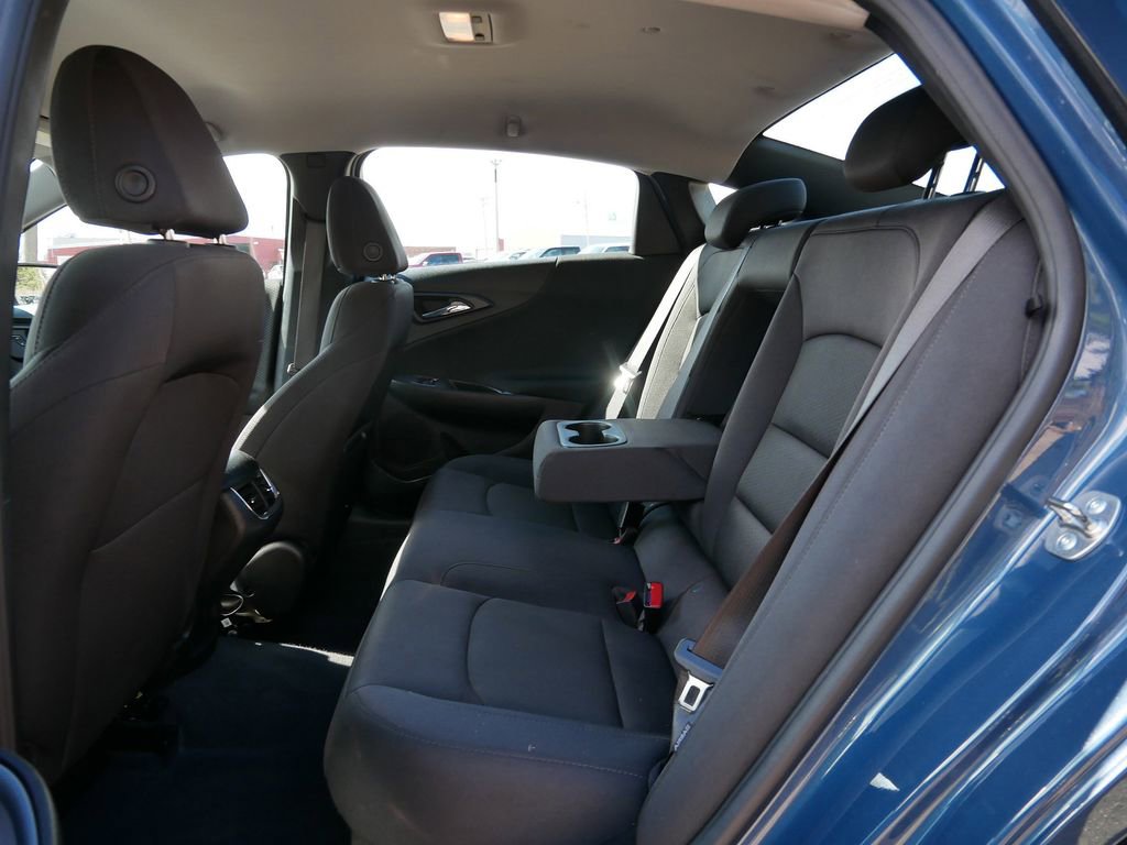 Used 2024 Chevrolet Malibu LT image 11
