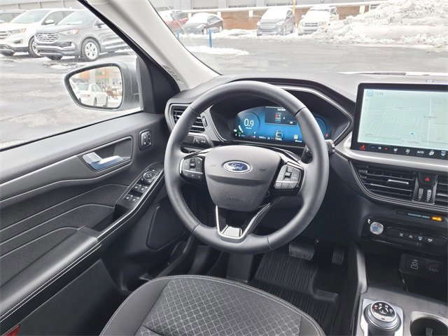 Certified 2025 Ford Escape Active w/ Active Premium Tech Pack image 9