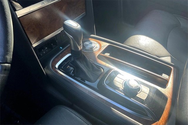 Used 2023 Nissan Armada SL image 15