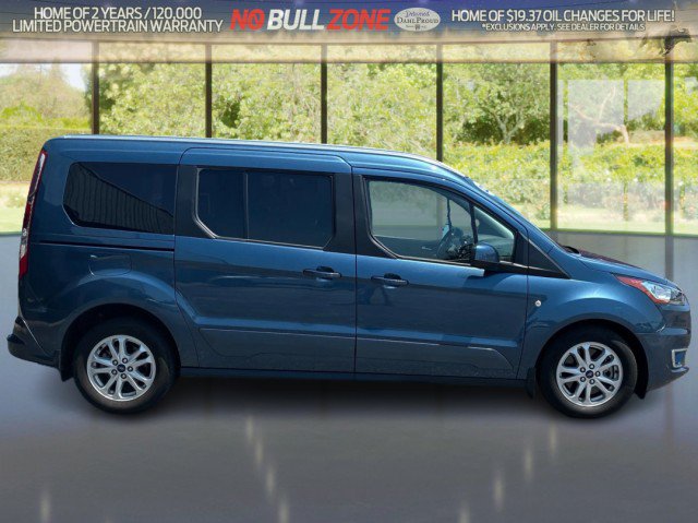 Certified 2022 Ford Transit Connect Titanium w/ Trailer Tow Package FWD image 6
