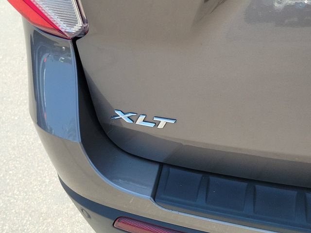 Certified 2021 Ford Explorer XLT w/ Equipment Group 202A RWD image 24