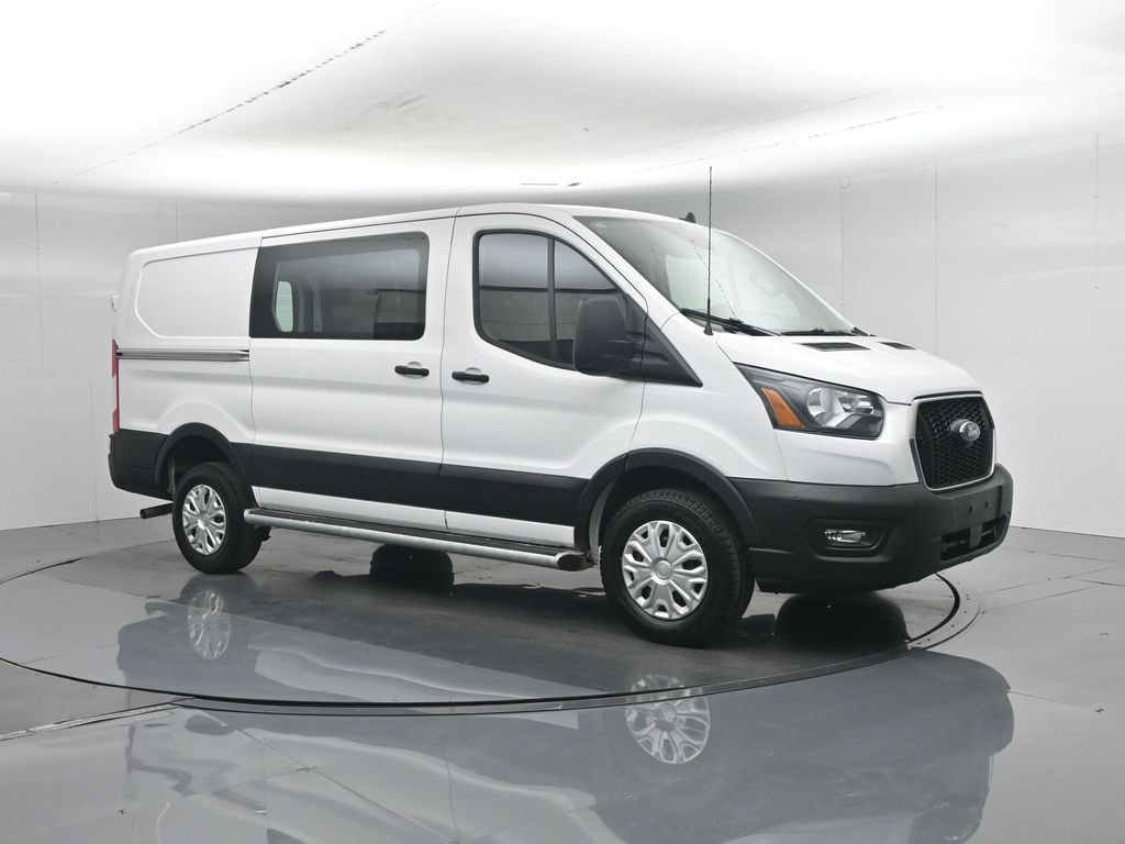 Certified 2025 Ford Transit 250 Low Roof w/ Exterior Upgrade Package RWD image 24