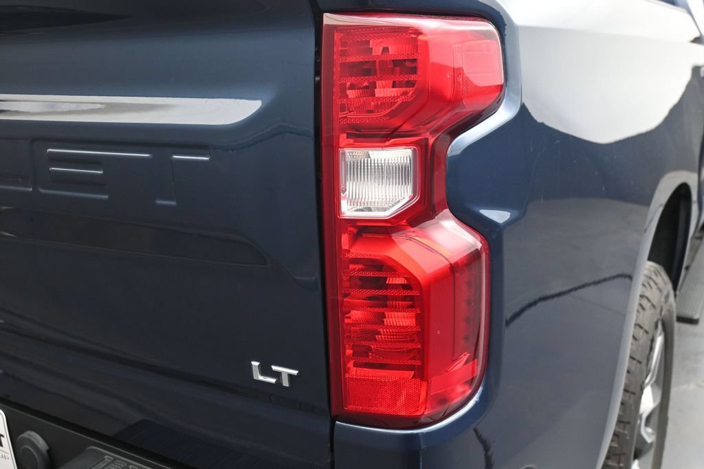 Used 2020 Chevrolet Silverado 1500 LT w/ Texas Edition RWD image 10