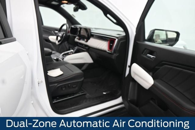 Used 2024 GMC Canyon AT4X AWD/4WD image 15