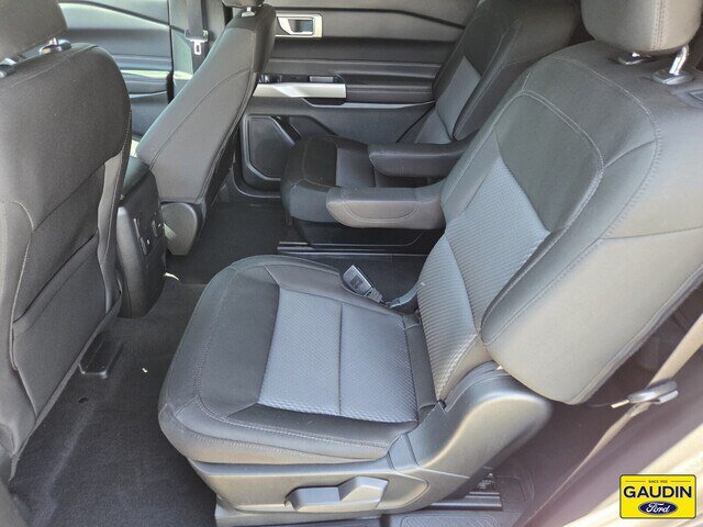 Certified 2024 Ford Explorer XLT RWD image 12