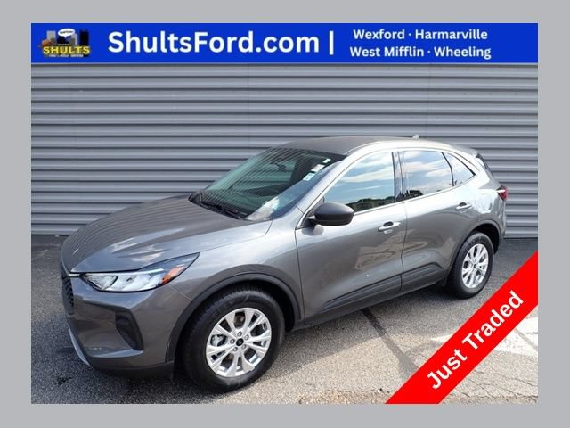 Certified 2023 Ford Escape Active AWD/4WD image 1