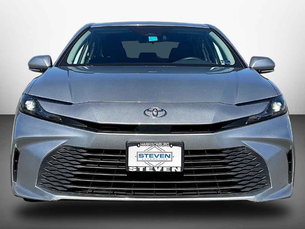 Used 2025 Toyota Camry LE FWD image 2