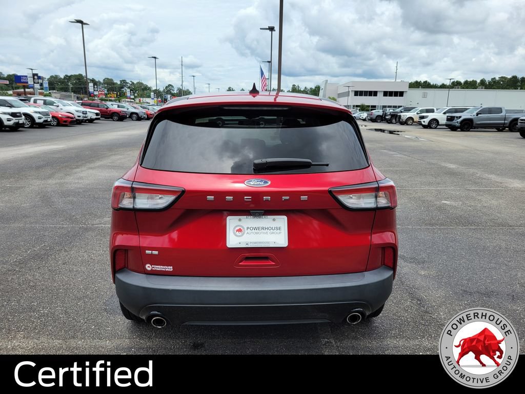Certified 2022 Ford Escape SE w/ SE Sport Appearance Package FWD image 5