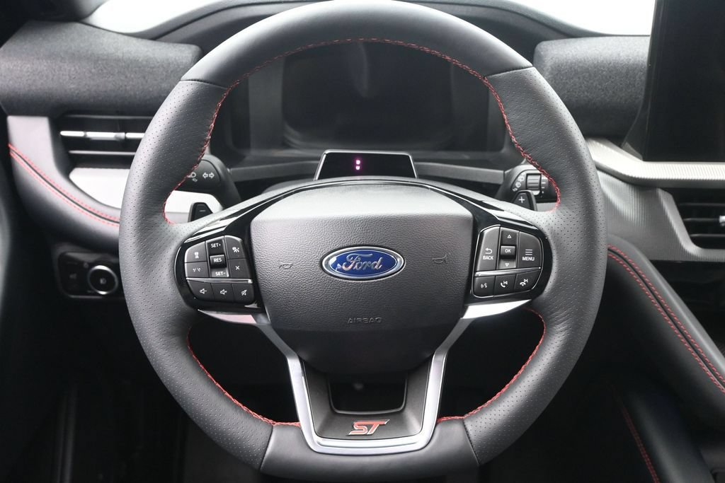 Certified 2026 Ford Explorer ST AWD/4WD image 26