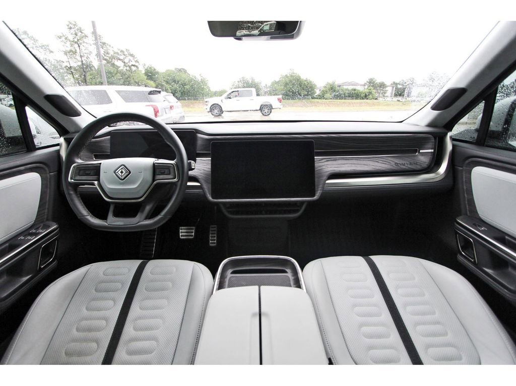 Used 2022 Rivian R1T Adventure AWD/4WD image 12