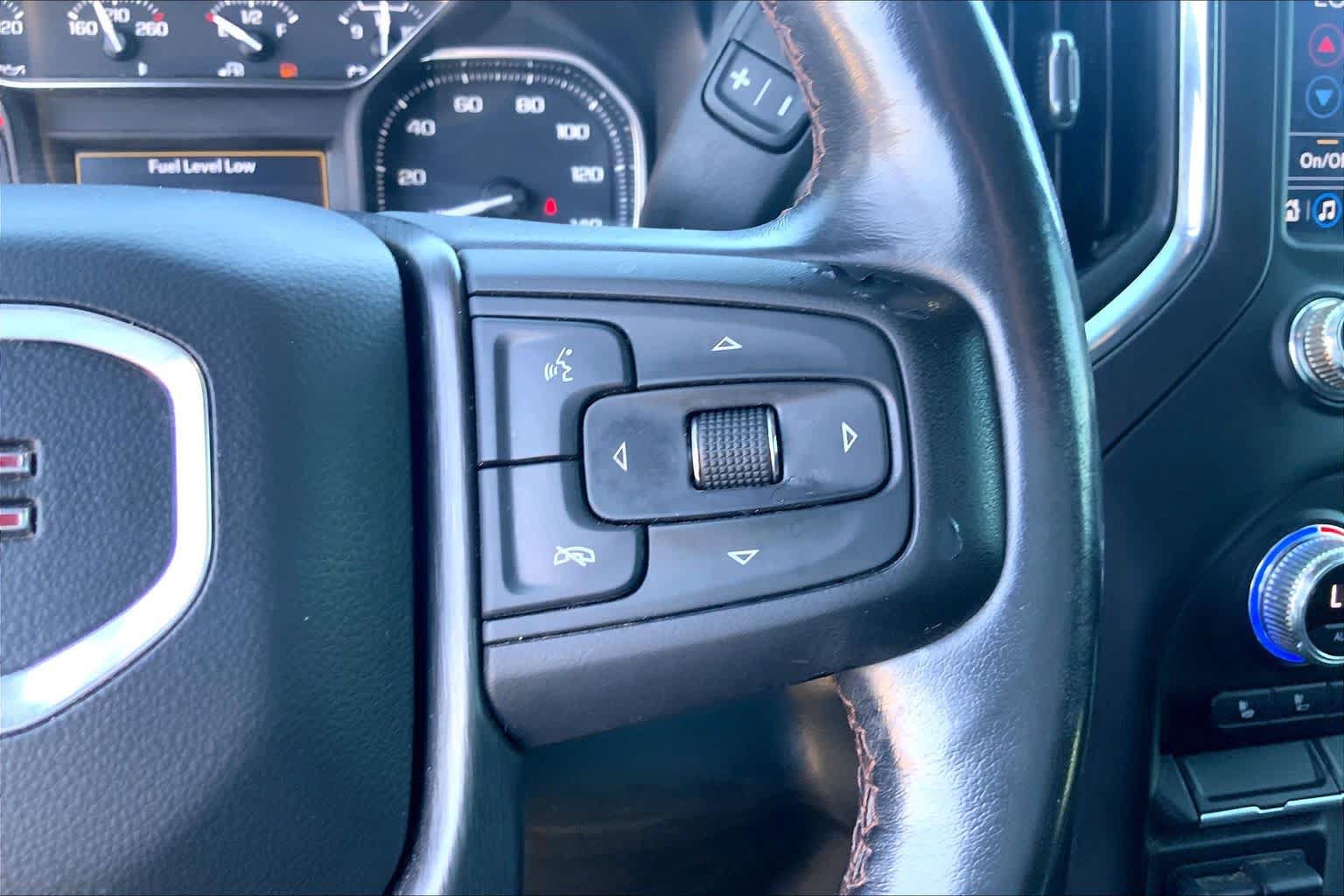 Used 2021 GMC Sierra 1500 AT4 w/ AT4 Preferred Package AWD/4WD image 25