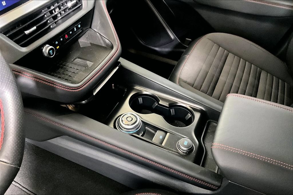 Certified 2025 Ford Explorer ST-Line w/ Premium Package RWD image 13