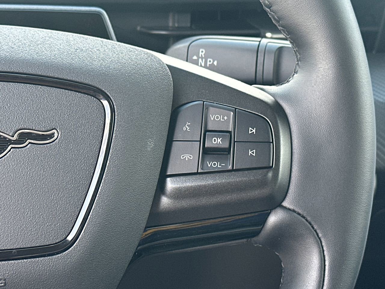 Certified 2025 Ford Mustang Mach-E Premium image 29