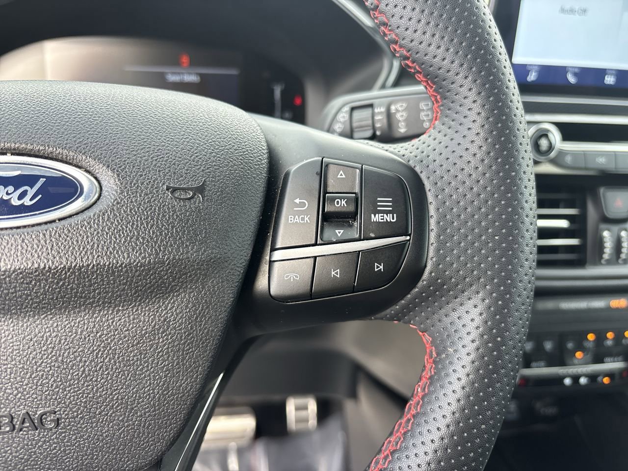 Certified 2023 Ford Escape ST-Line w/ Cold Weather Package image 22