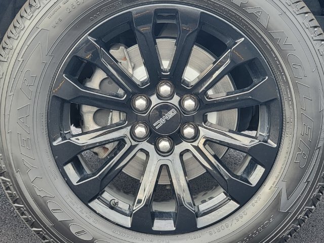Used 2022 GMC Canyon Elevation w/ Driver Alert Package AWD/4WD image 16