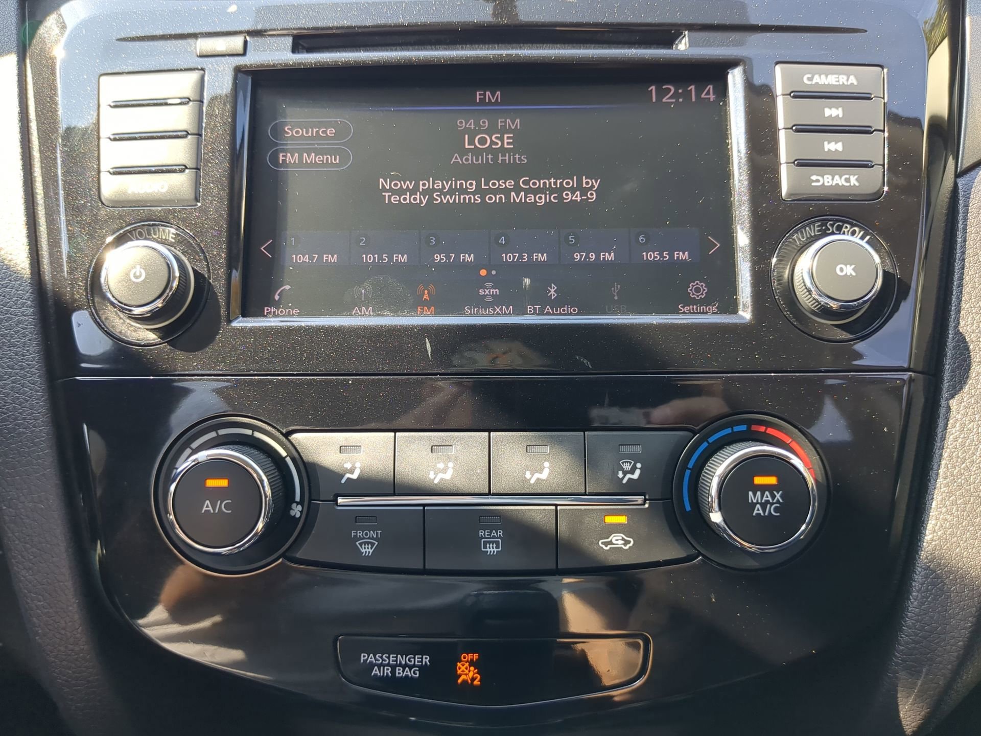 Used 2019 Nissan Rogue Sport S image 49