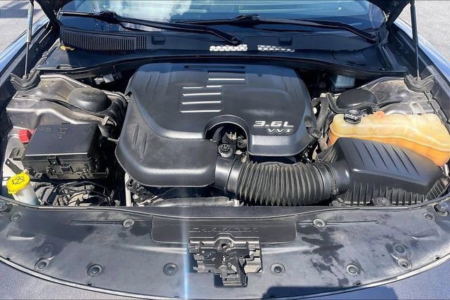Used 2022 Dodge Charger GT w/ Blacktop Package RWD image 10