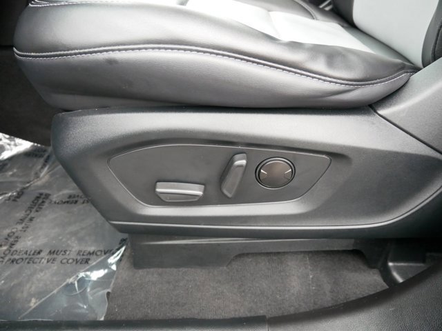 Certified 2023 Ford Explorer XLT w/ Equipment Group 202A image 8