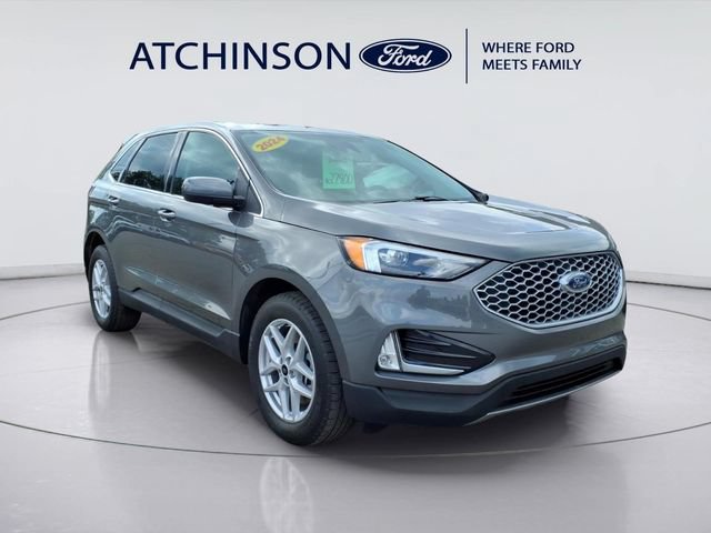 Certified 2024 Ford Edge SEL w/ Convenience Package AWD/4WD image 3