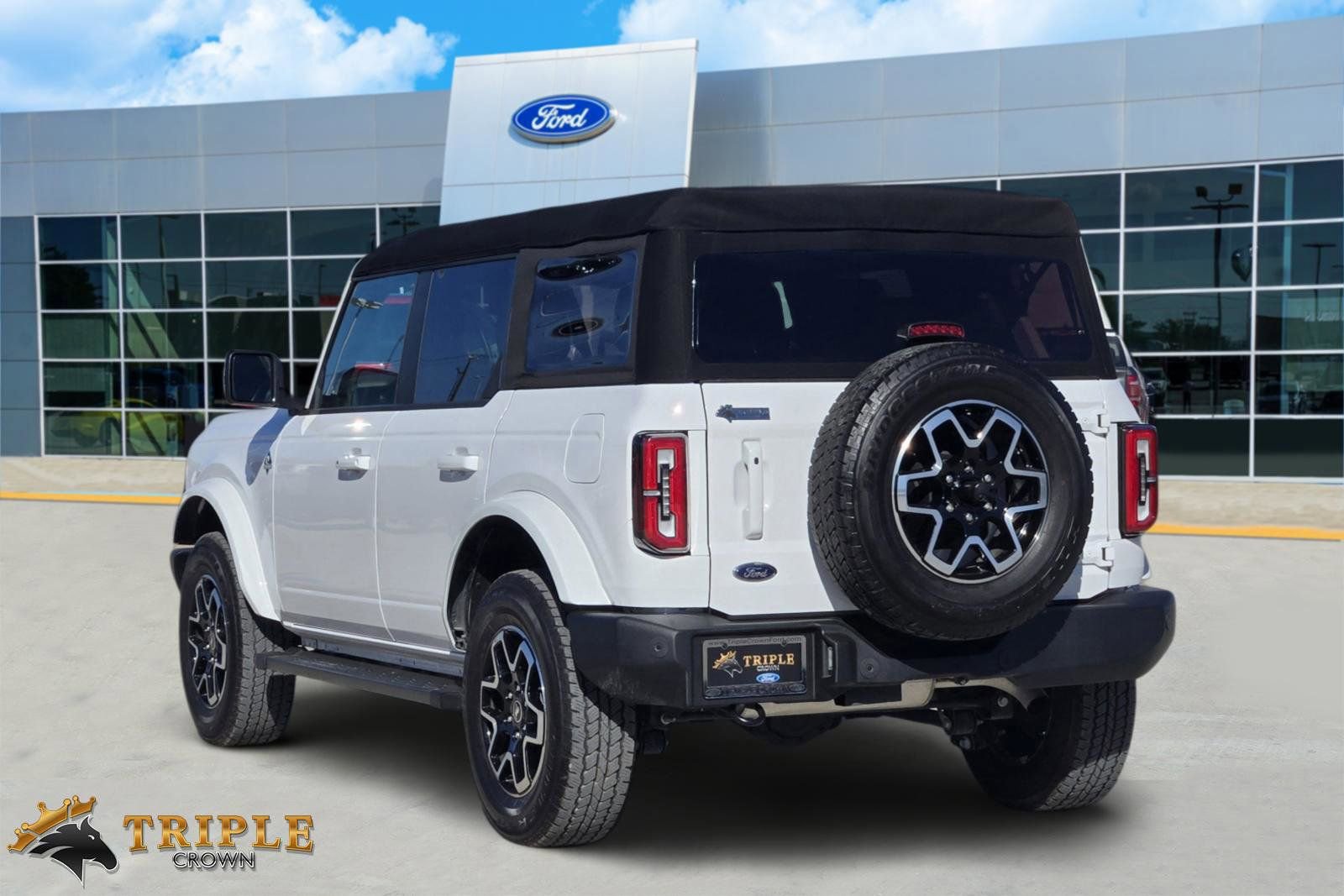 Certified 2024 Ford Bronco Outer Banks image 4