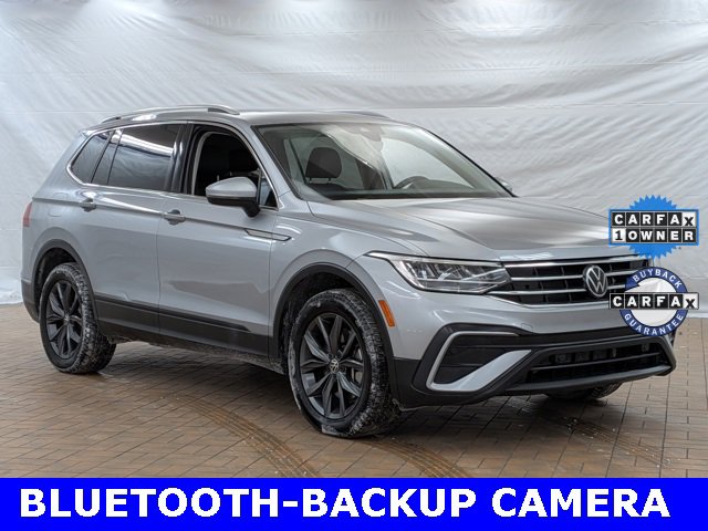 Used 2022 Volkswagen Tiguan SE image 1