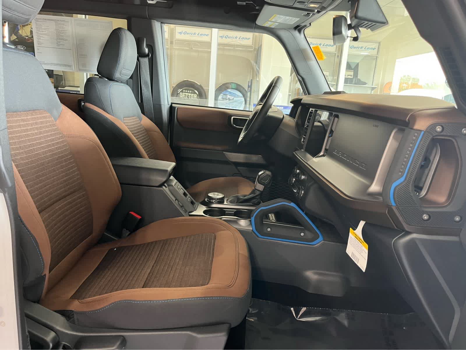 Certified 2023 Ford Bronco Outer Banks w/ Sasquatch Package AWD/4WD image 44