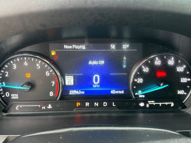 Certified 2022 Ford Explorer XLT w/ Equipment Group 202A image 33