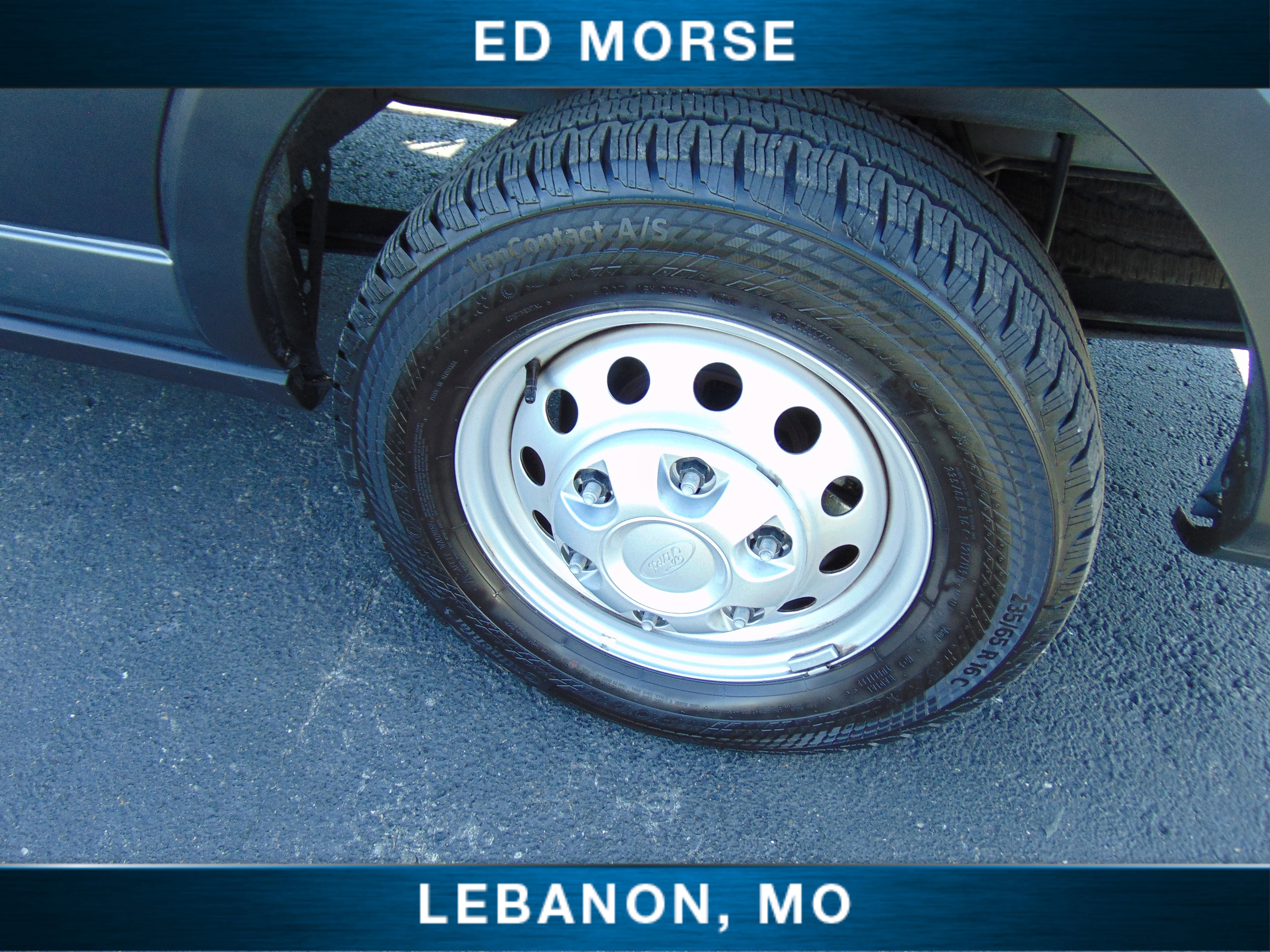 Certified 2025 Ford Transit 350 XLT image 9