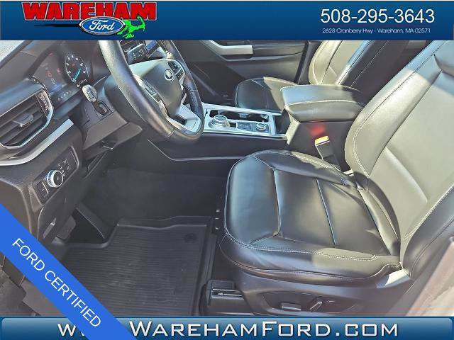 Certified 2022 Ford Explorer XLT w/ Equipment Group 202A AWD/4WD image 35