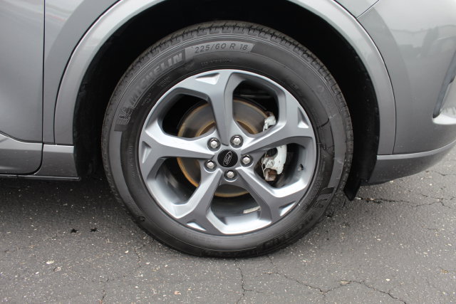 Certified 2023 Ford Escape ST-Line Select AWD/4WD image 20