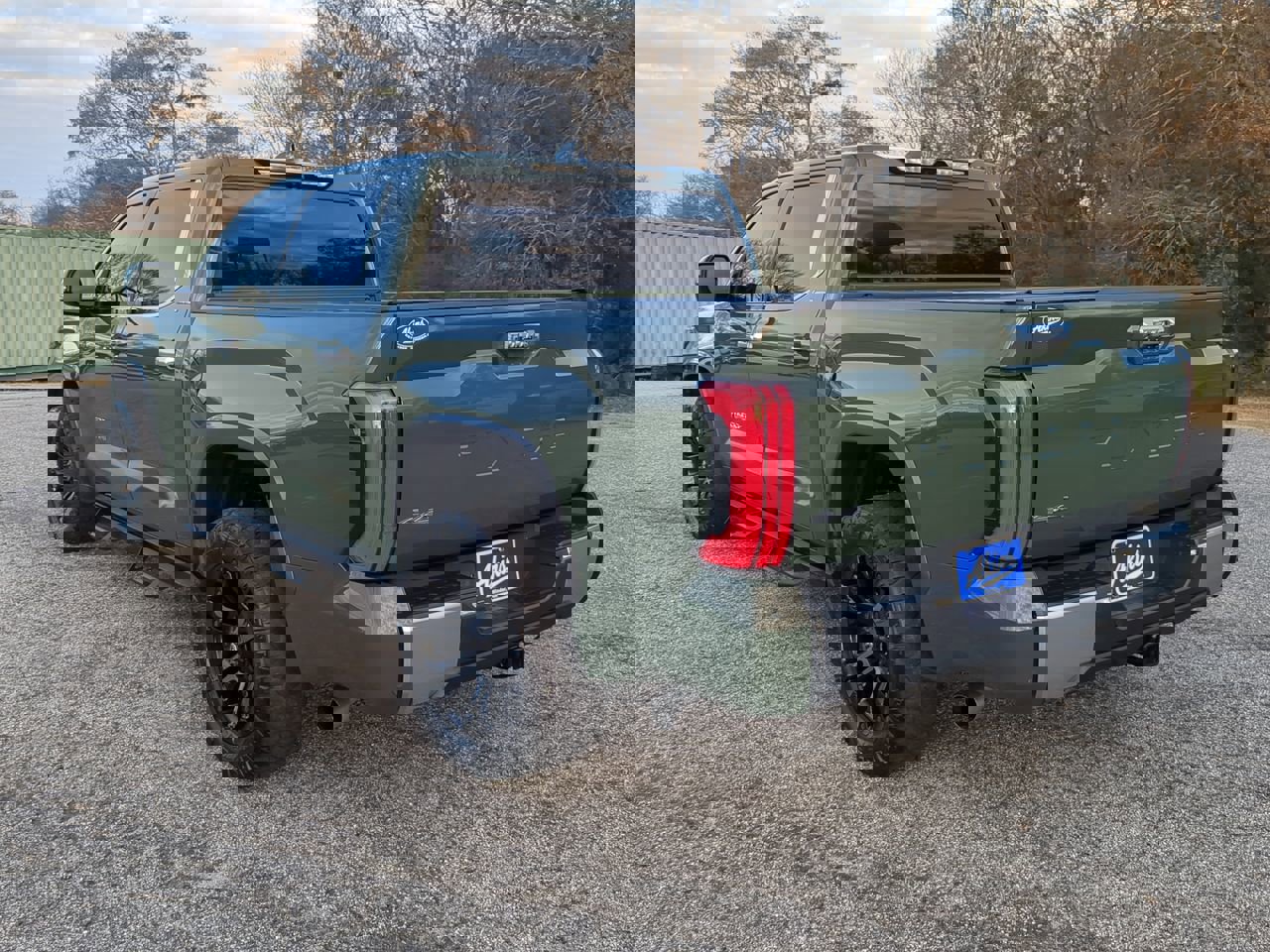 Used 2023 Toyota Tundra Limited image 5