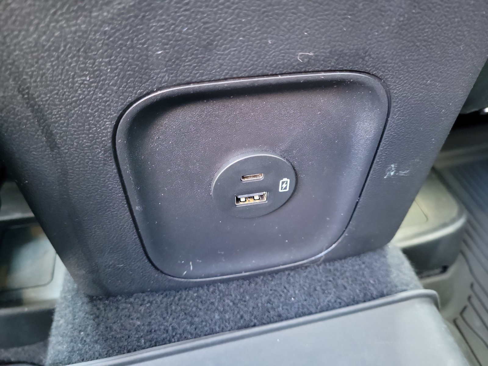 Certified 2022 Ford Escape SEL FWD image 12