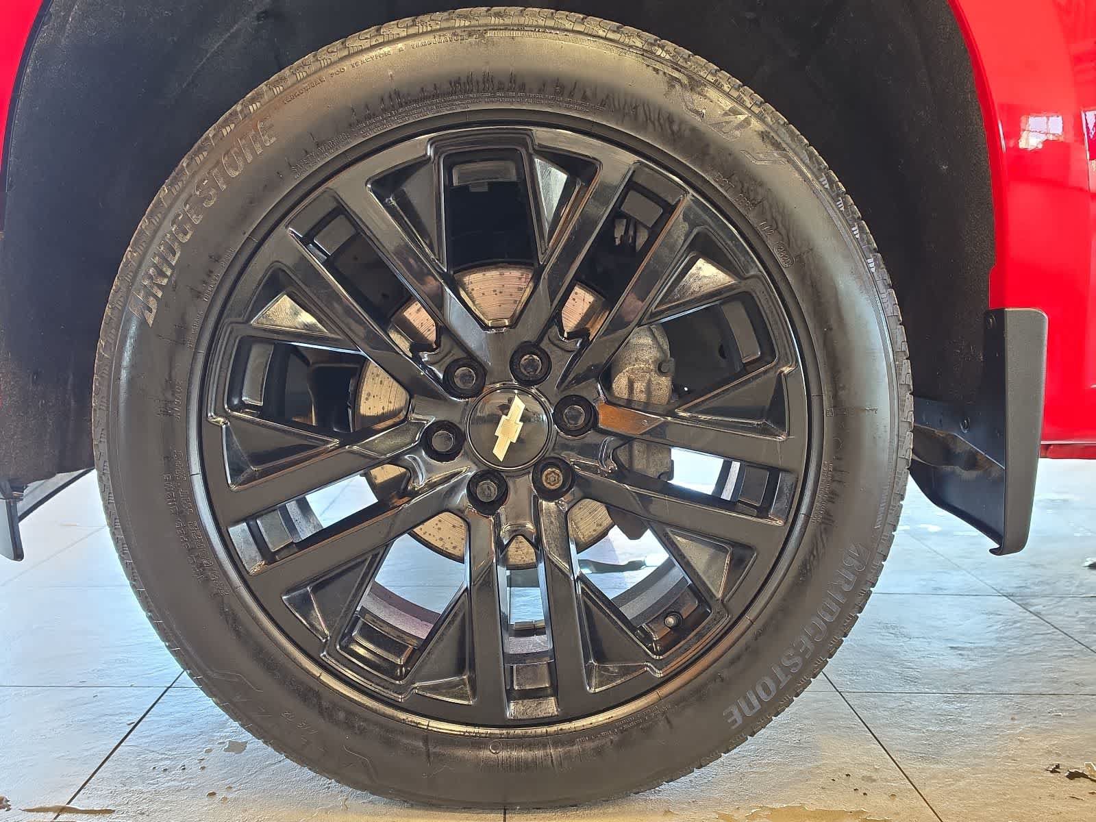 Used 2020 Chevrolet Silverado 1500 RST w/ Rally Edition AWD/4WD image 13