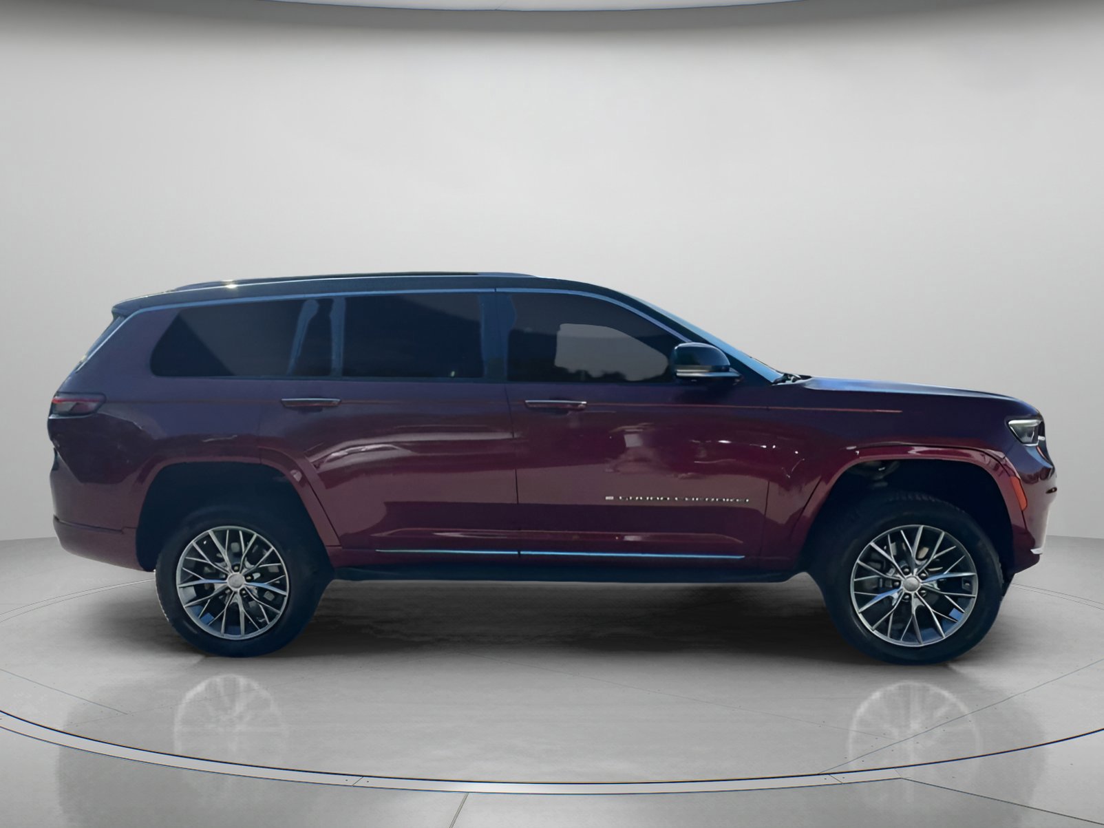 Used 2022 Jeep Grand Cherokee L Summit w/ Advanced Protech Group IV image 25