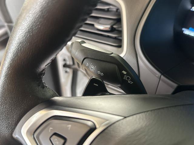 Certified 2022 Ford Edge SEL w/ Convenience Package AWD/4WD image 17
