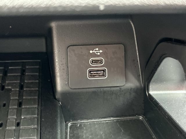 Certified 2025 Ford Ranger Raptor AWD/4WD image 34