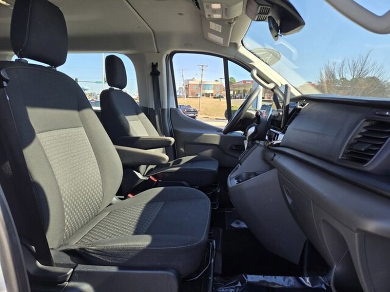 Certified 2023 Ford Transit 350 XLT RWD image 23